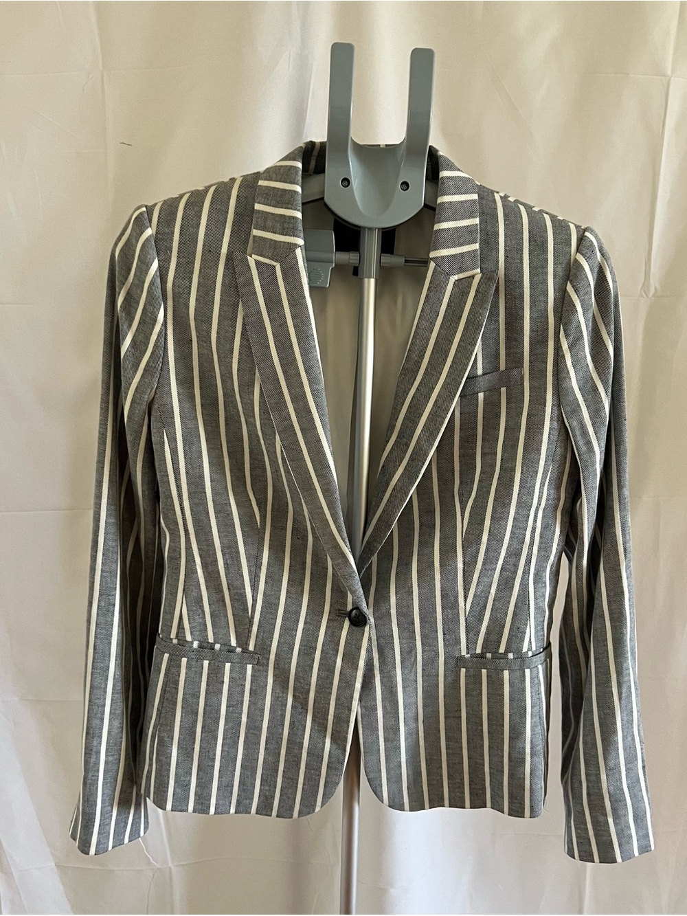 Banana Republic Gray/blue and White Striped Blazer